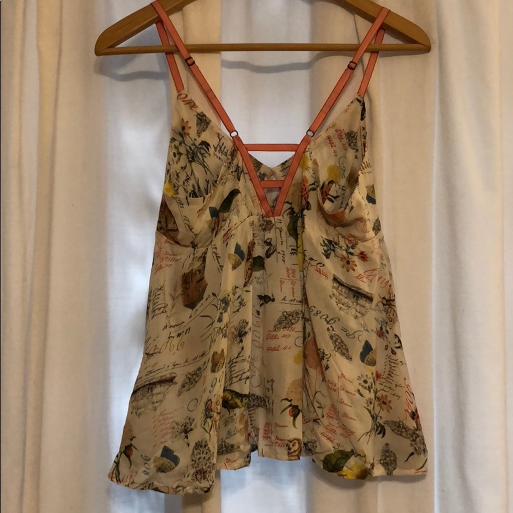 NWOT Anthropology Pajama Top with 🦋🍋🌸🐰.